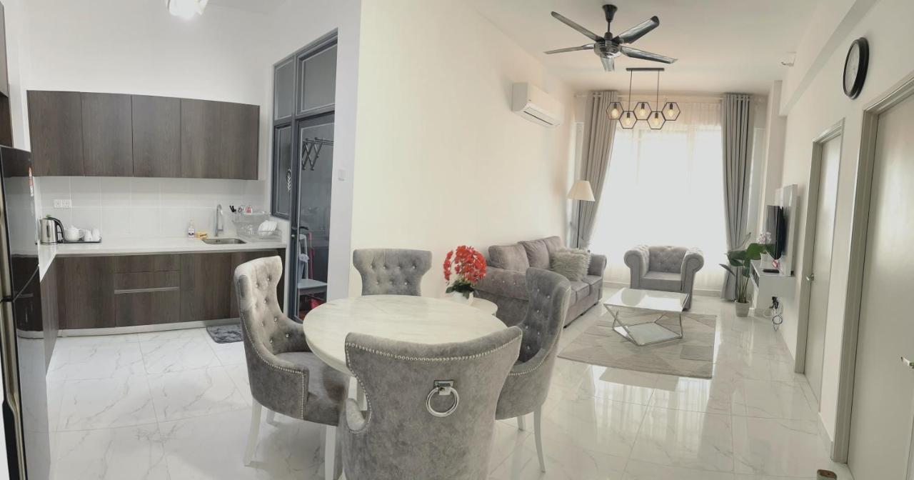 Deena Suite At Troika ,哥打巴鲁 外观 照片